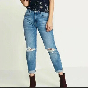 Extra distressed  Dynamite Cara jeans